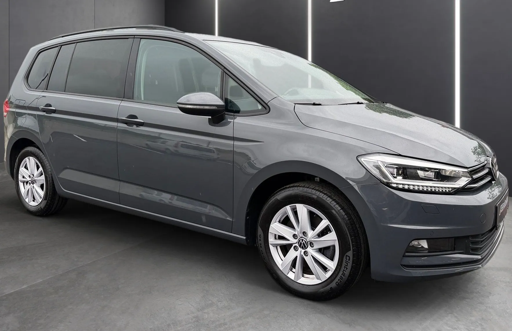 Zunanja slika - VW Touran - 1.5 TSI BMT Family DSG-DCC-ACC-PDC-Kamera-Masaža - 2