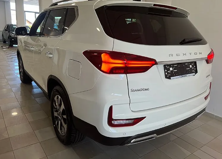 Zunanja slika - SsangYong Rexton - 2.2 XDi Limited 4WD NAVI.FULL LED.ACC.MEMORY.360 - 3