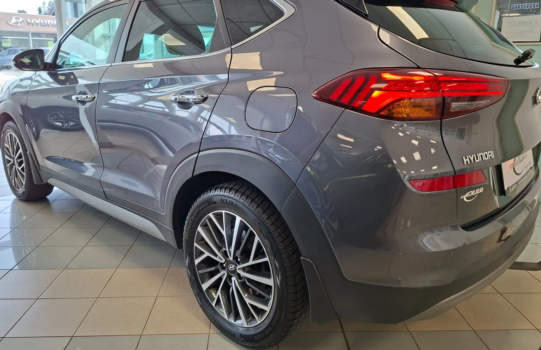 Zunanja slika - Hyundai Tucson - 1.6 T-GDI Premium-LED-NAVI-KAMERA-ODLIČEN- - 4