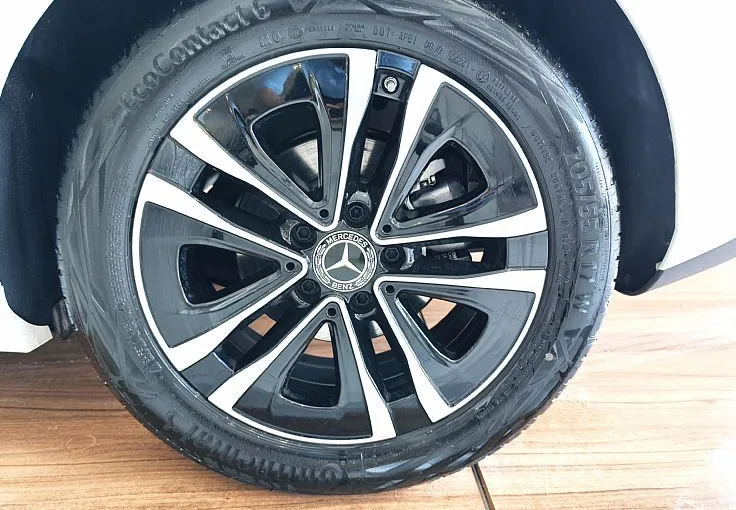 Zunanja slika - Mercedes-Benz B-Razred - 180 DCT URBAN PRO-KAMERA-DAB-17 COL-GRETJE-VIDEO - 4