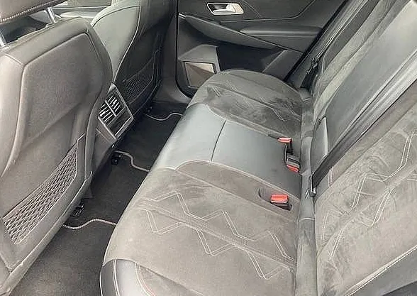 Zunanja slika - DS DS 7 Crossback - 1.6 225 HYPerformace Line+ E-TENSE4X4- FULL OPREMA - 12