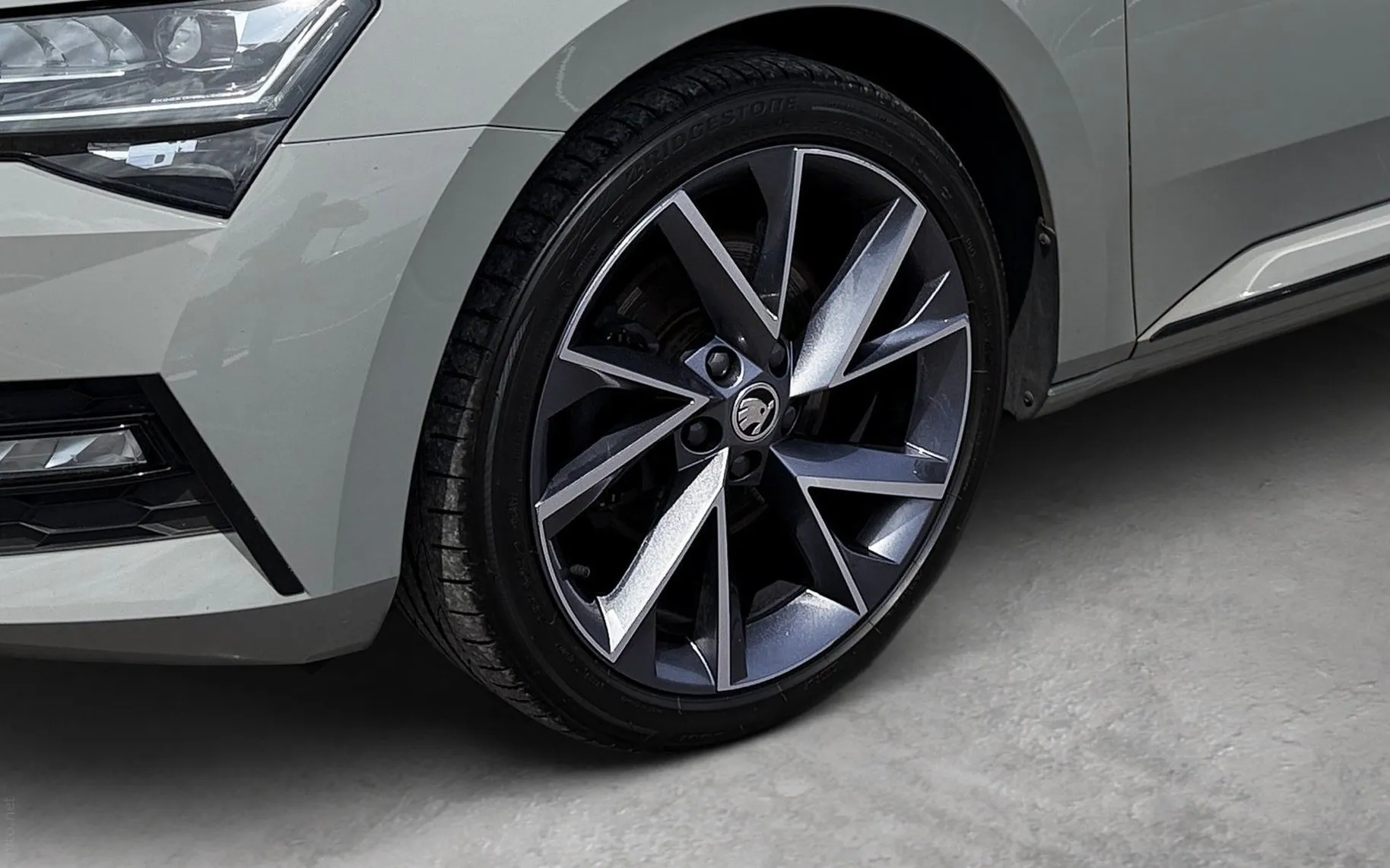 Zunanja slika - Škoda Superb - Combi 2.0 TDI Sportline DSG-Memory-Vlečna kljuka.. - 6