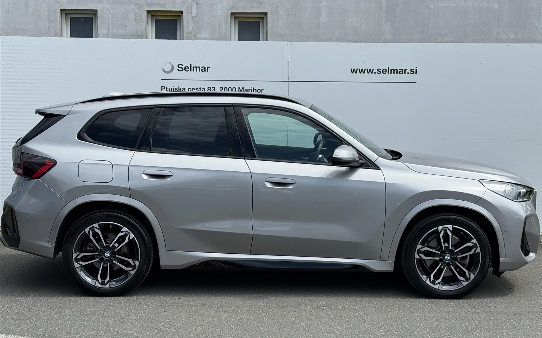 Zunanja slika - BMW X1 - xDrive25e - 3