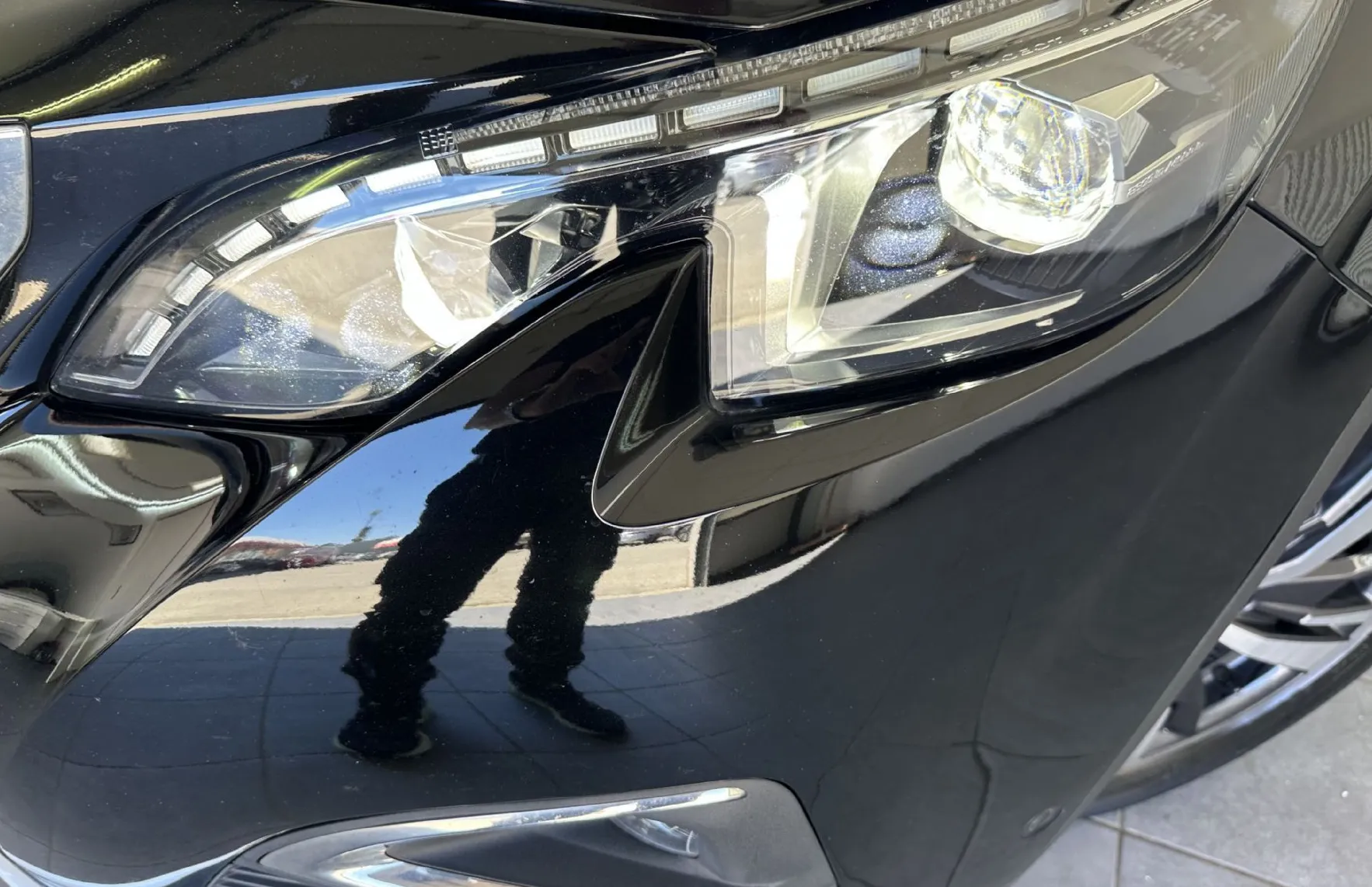 Zunanja slika - Peugeot 5008 - 1.2  96 KW.GT Line Avt..USNJE.NAVI.VELIKI SERVIS - 3