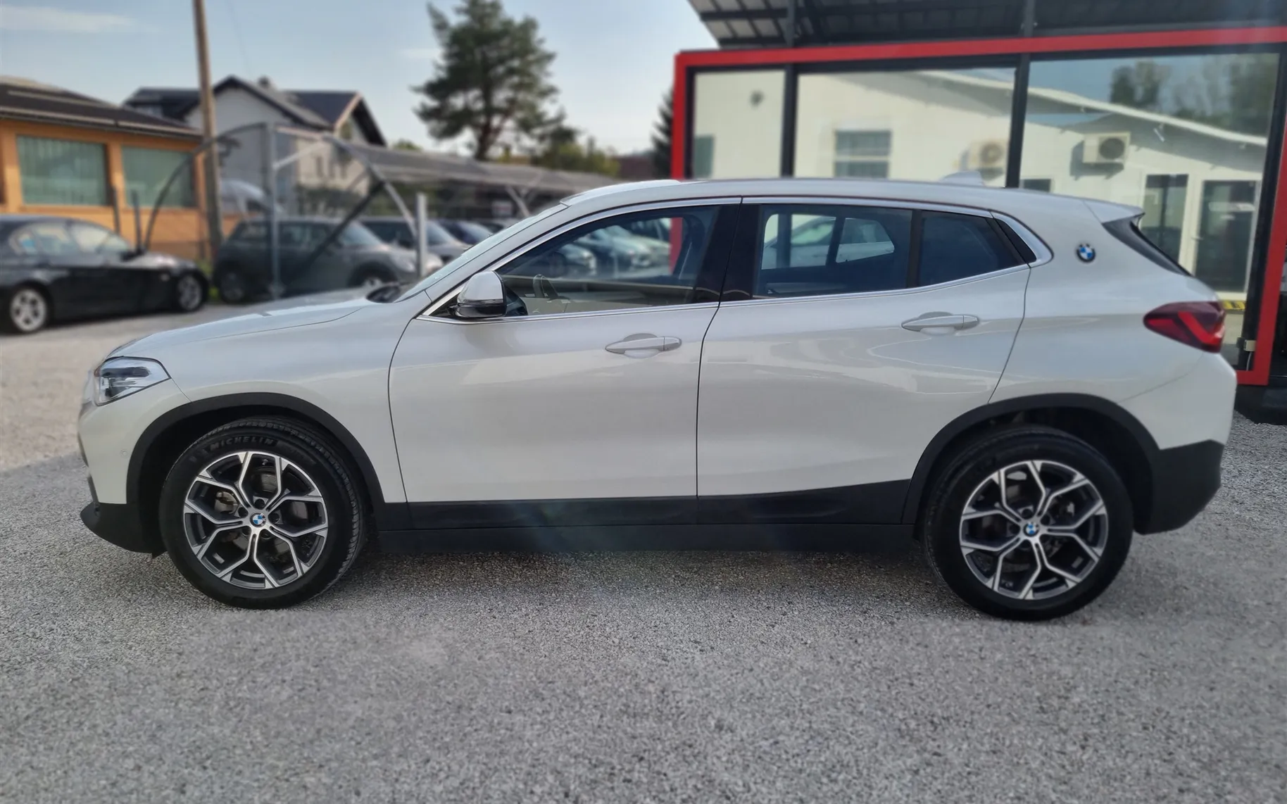 Zunanja slika - BMW X2 - sDrive18i - 3
