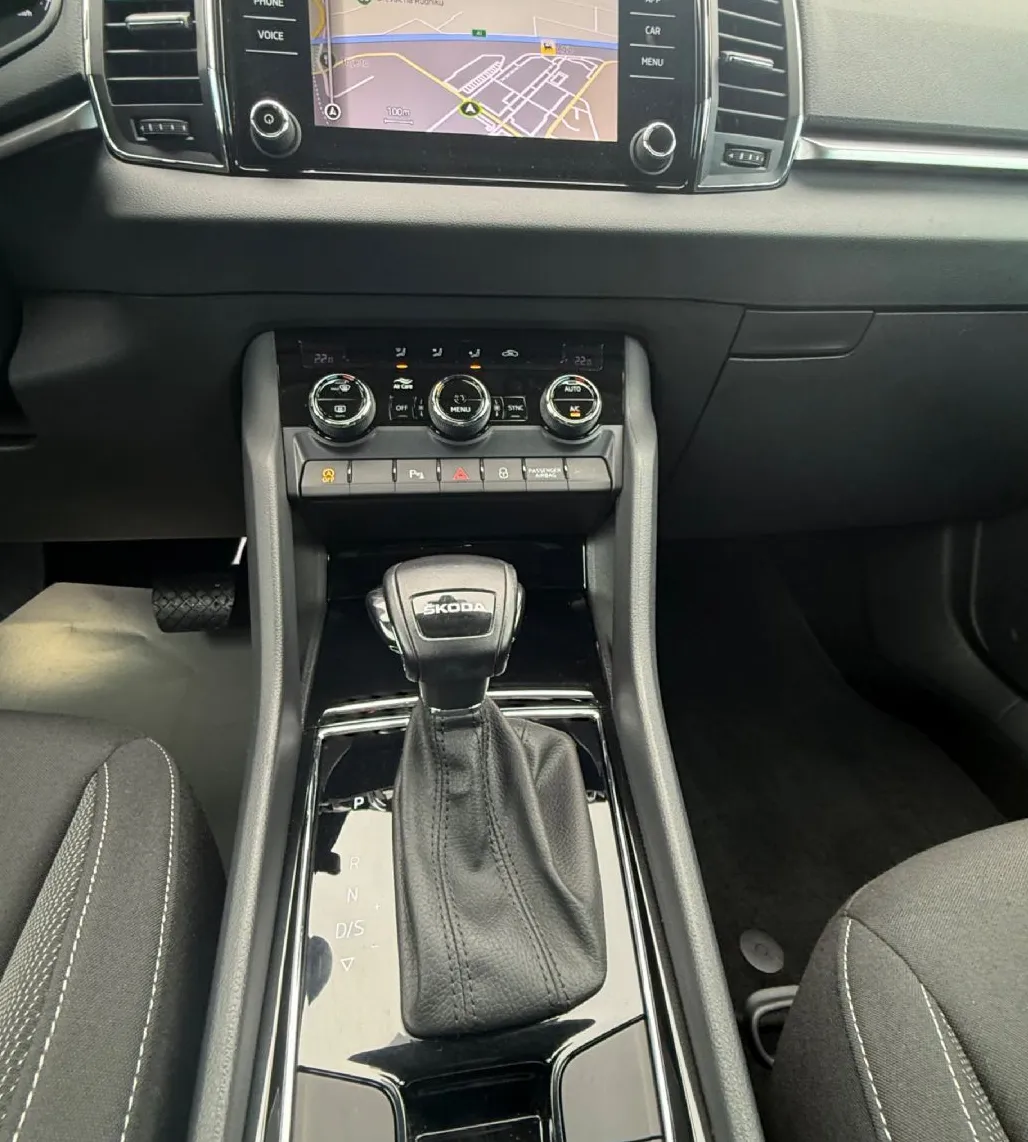 Zunanja slika - Škoda Karoq - Ambition 2.0 TDI DSG-Acc-Laneassist-Kamera-Led - 12