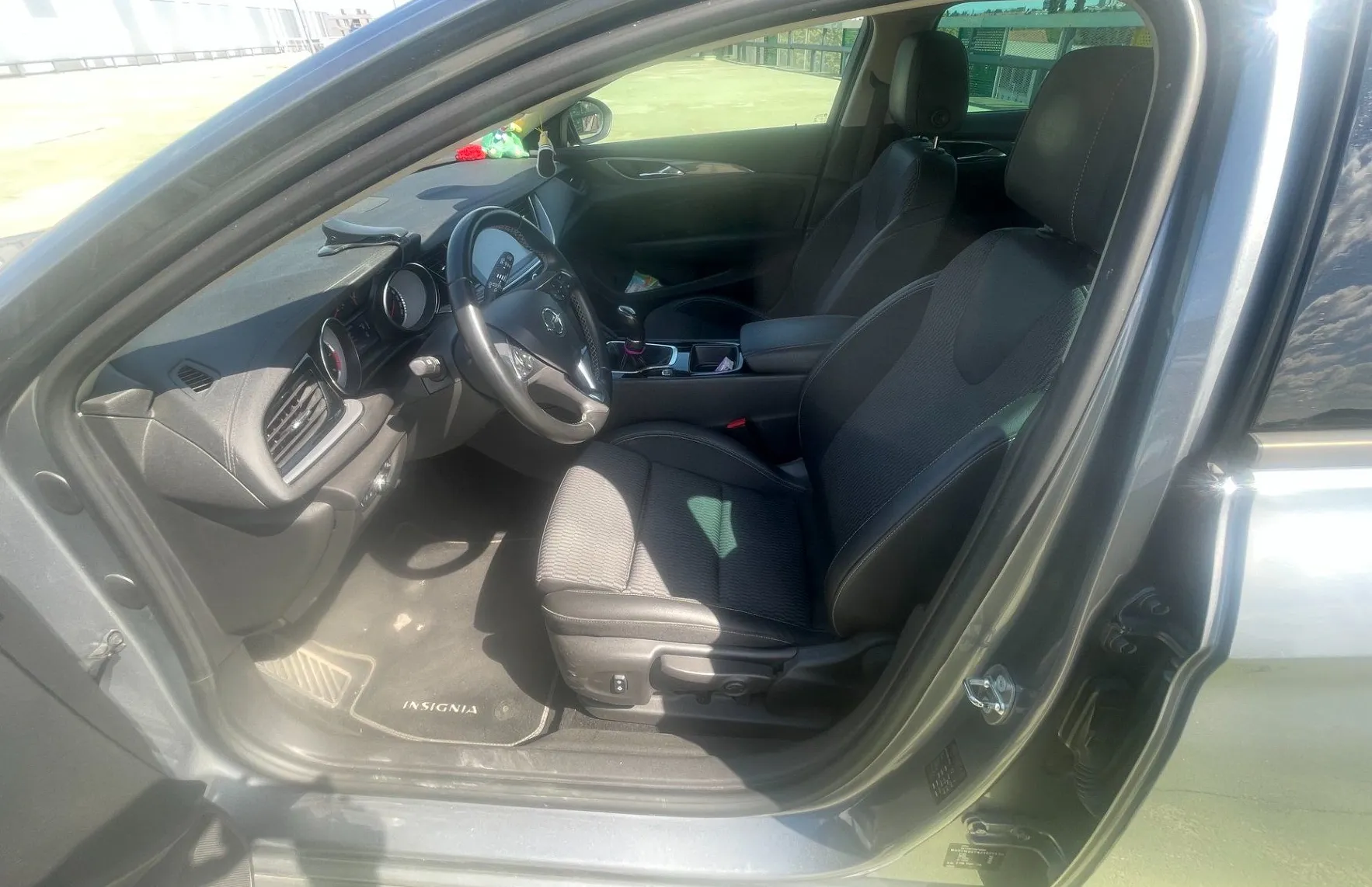 Zunanja slika - Opel Insignia - Sports Tourer 1.6 CDTi ecoTEC NAVI.2XPDC.KAMERA - 14