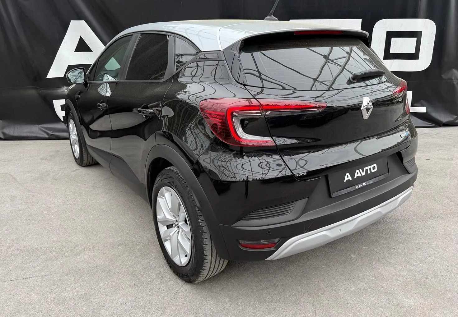 Zunanja slika - Renault Captur - E-TECH AVT. NAVI-ALU-KEYLESS-KAMERA-TEMPOMAT... - 5