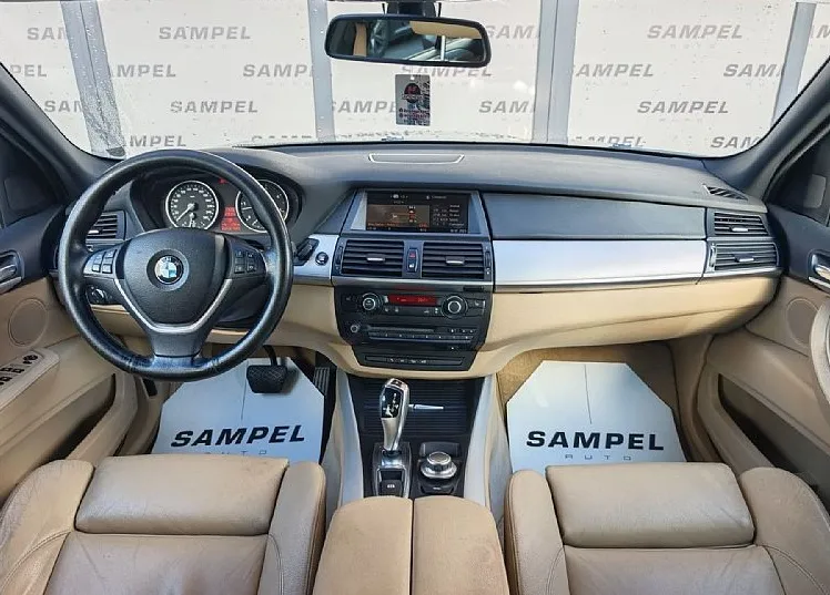 Zunanja slika - BMW X5 - serija : 3.0d - SLO - PANORAMA - KLJUKA - 139€ MESEČNO - 8