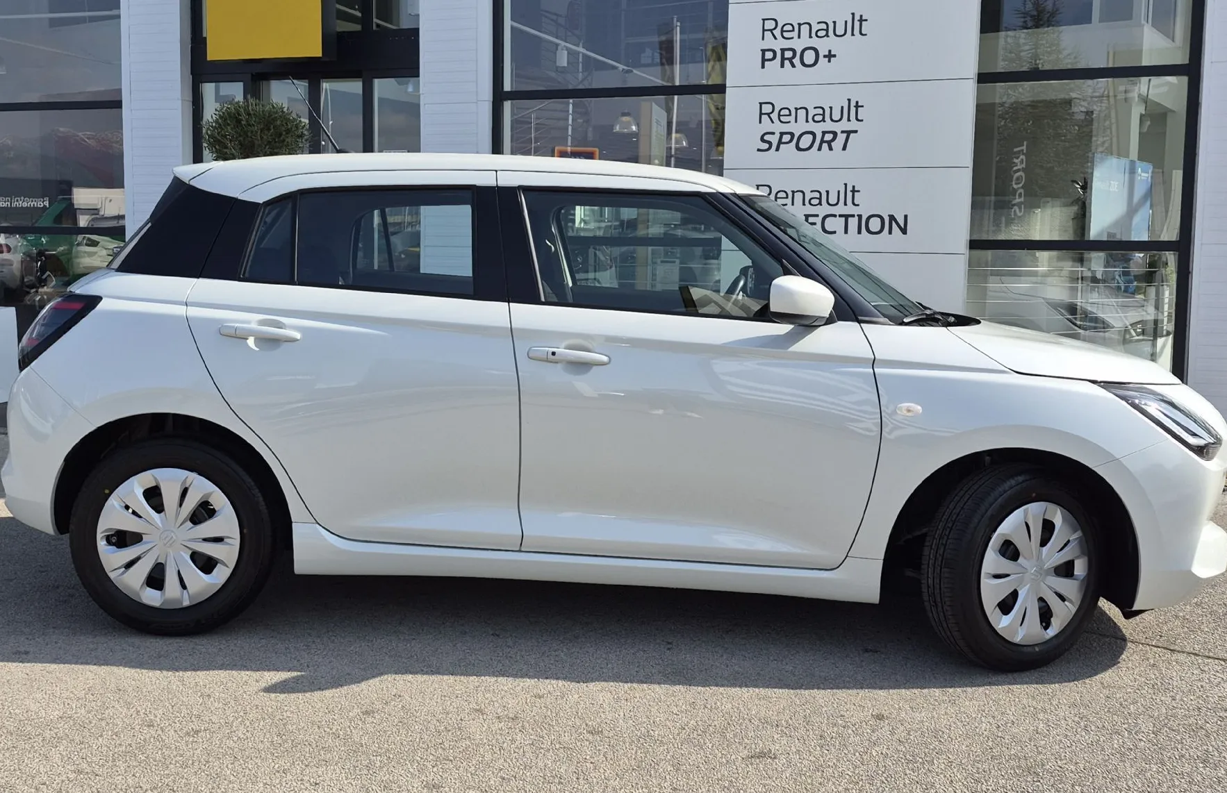 Zunanja slika - Suzuki Swift - 1.2 HIBRID COMFORT - 5