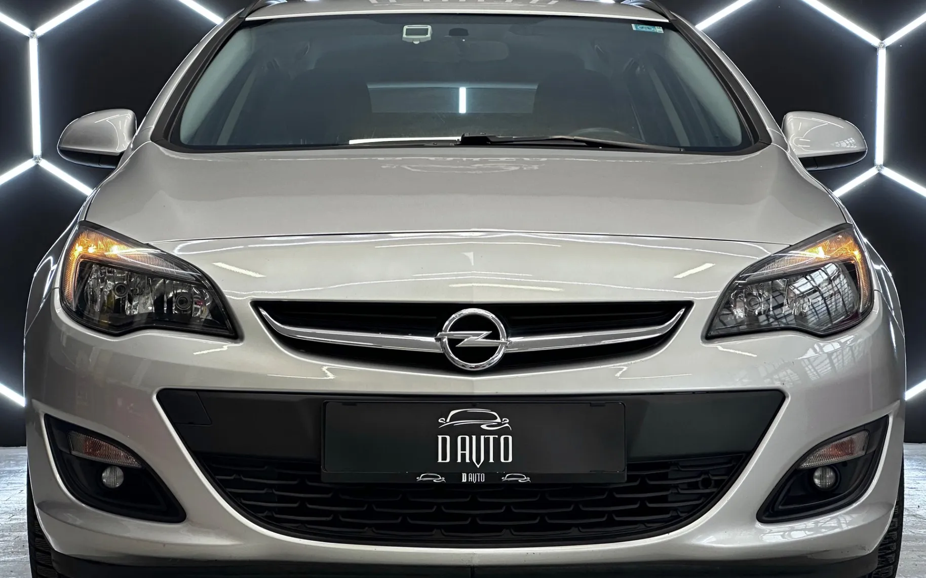 Zunanja slika - Opel Astra - Sports Tourer 1.6 CDTI SLO+NAVI+TEMPOMAT... - 2