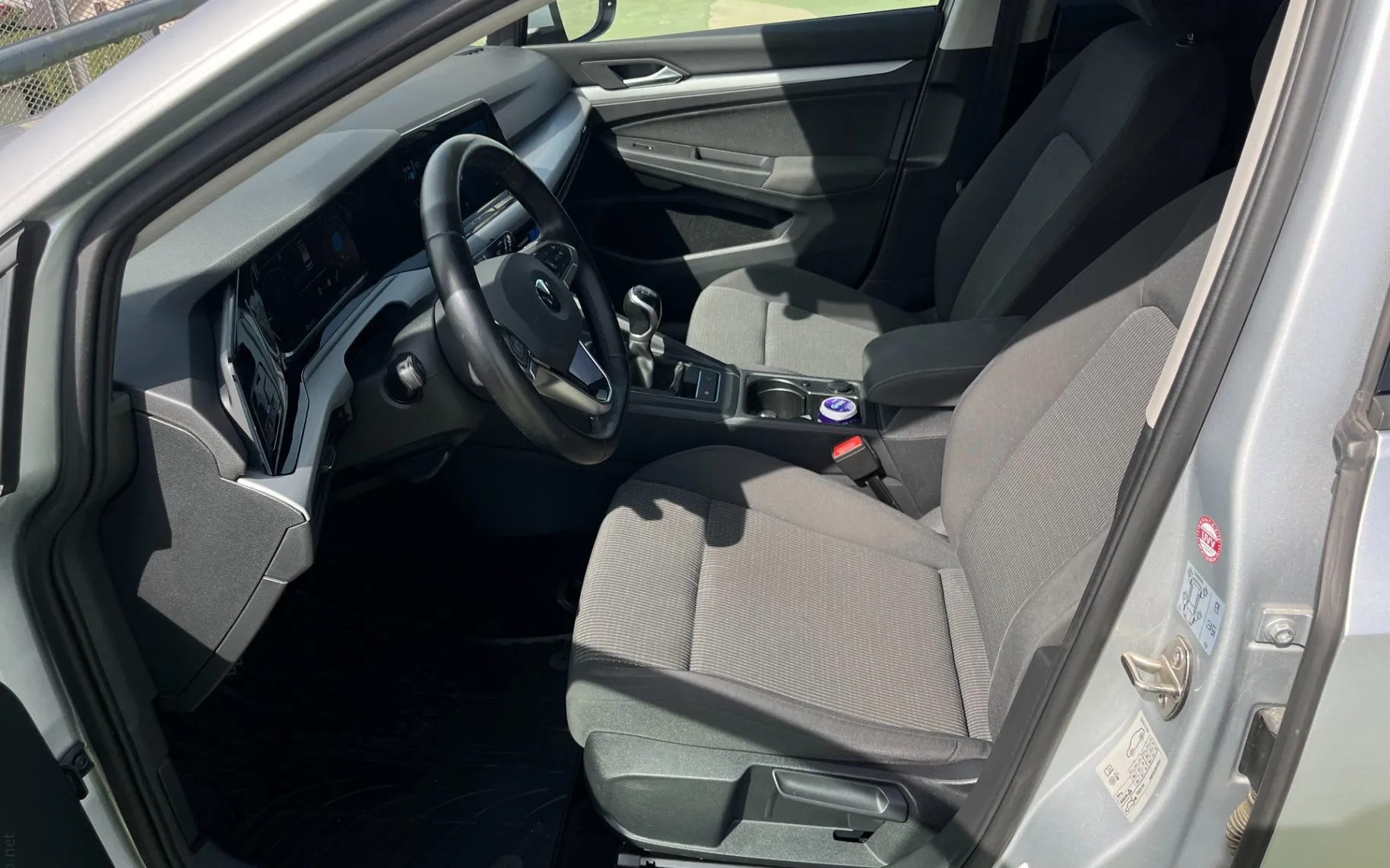 Zunanja slika - Volkswagen Golf - 2.0 TDI BMT Life 2X PDC.NAVI.GR. VOLANA.LED - 11