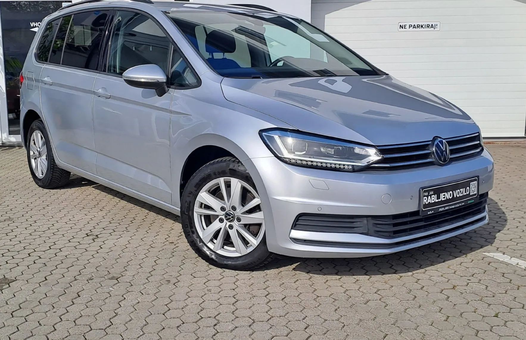 Zunanja slika - Volkswagen Touran - 2.0 TDI BMT Family DSG - 2