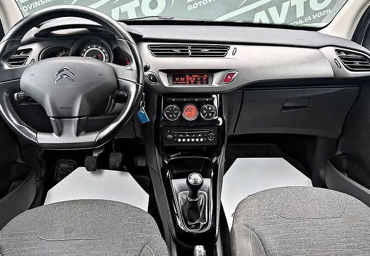 Zunanja slika - Citroën C3 - 1.2I AVT.KLIMA+LED+UGODNO+REDNO SERVISIRANO - 9