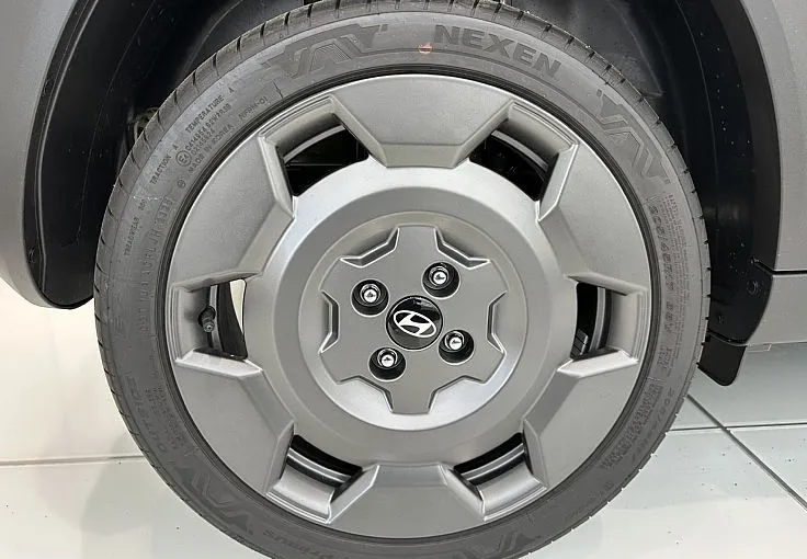 Zunanja slika - Hyundai Inster - 49 kWh Cross Impression   WINTER-V2L-DIGITAL KEY - 5