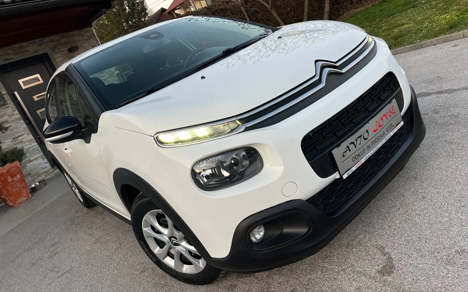 Zunanja slika - Citroën C3 - Feel PureTech -1 LASTNICA-66.000km-NAVI-PDC... - 6