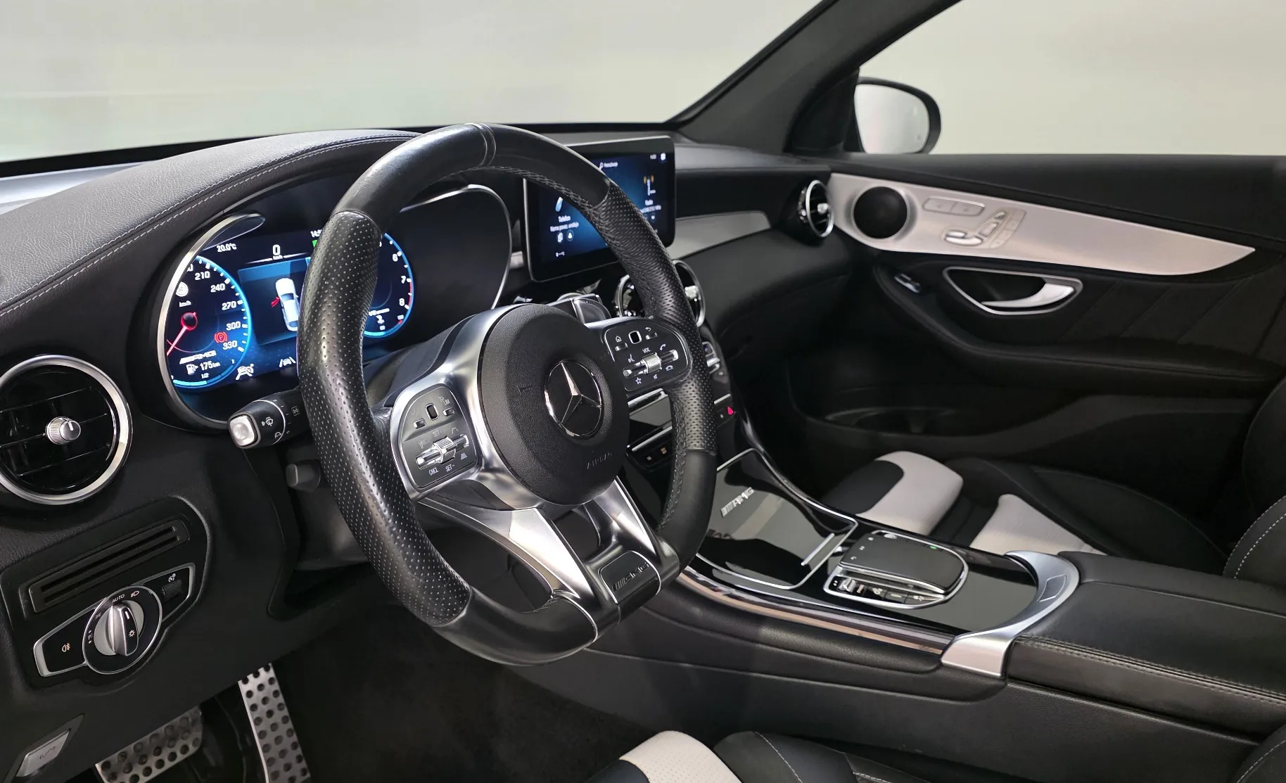Zunanja slika - Mercedes-Benz GLC Coupe - AMG 63 - 7