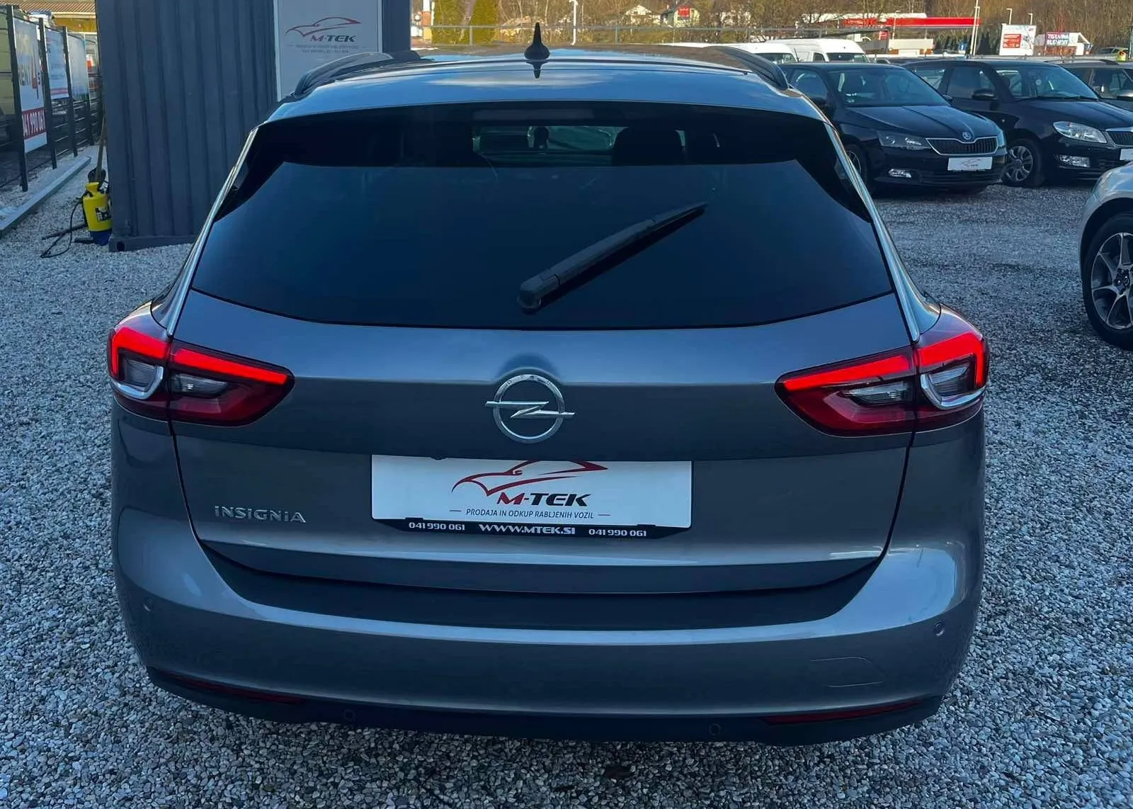 Zunanja slika - Opel Insignia - 1.6 SPORT-USNJE-NAVI-ACC-LINE ASIST-ALU... - 5