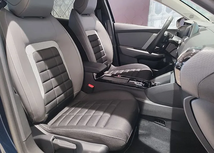 Zunanja slika - Citroën C4 - Collection Hybrid145 eDCT6 - 8