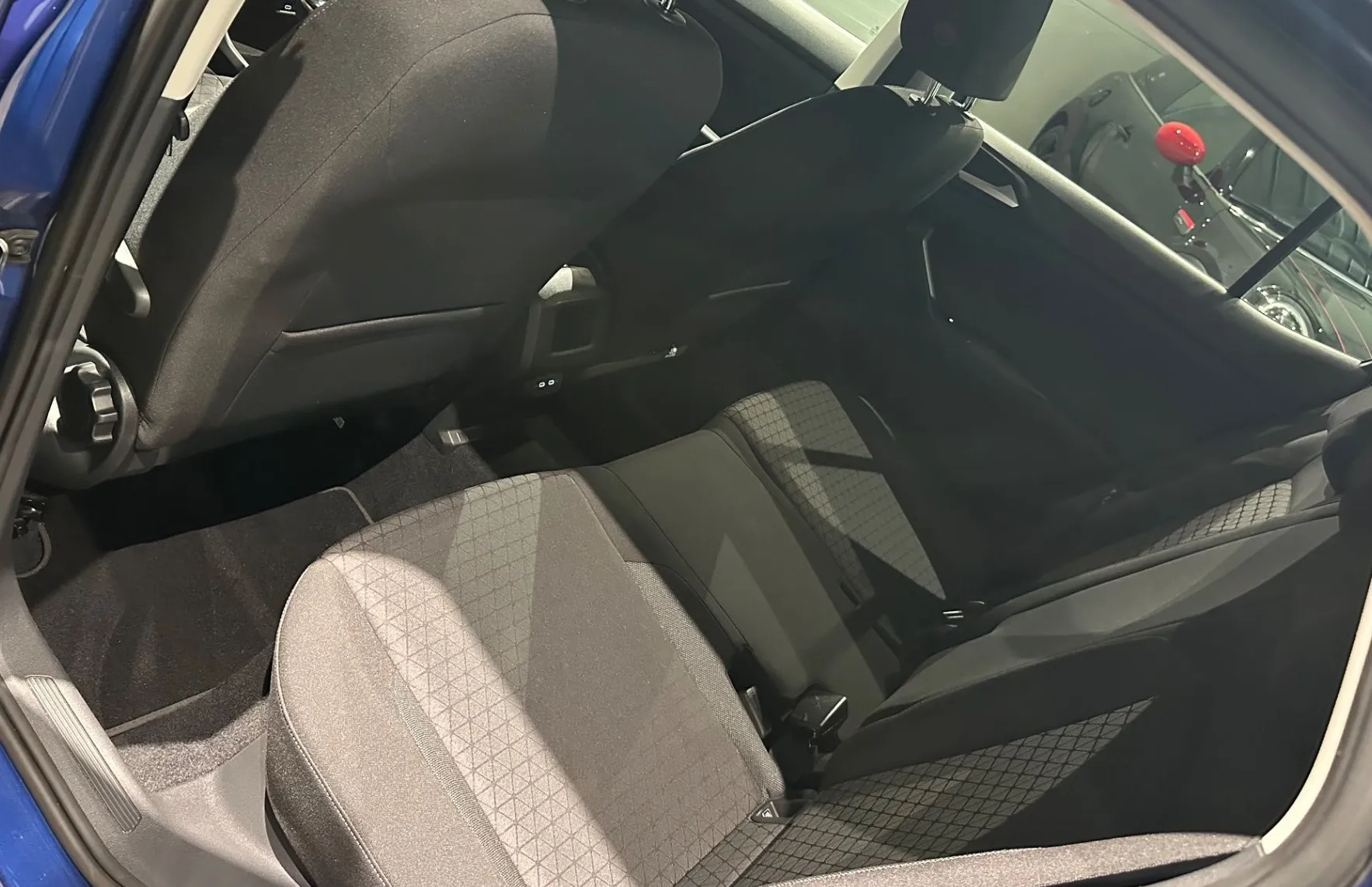 Zunanja slika - Volkswagen T-Cross - 1.5 TSI BMT Life DSG-NAVI-ACC-ALU-PDC... - 12