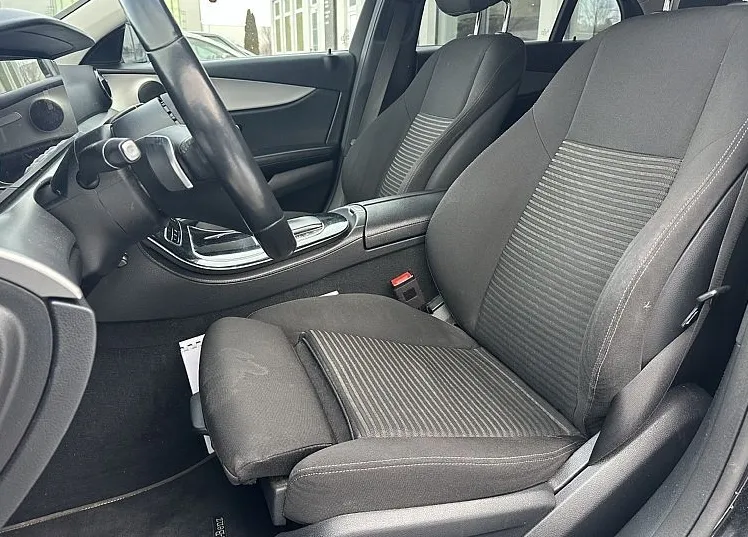 Zunanja slika - Mercedes-Benz E-Razred - E 220 d - ODLIČNO OHRANJEN - 6