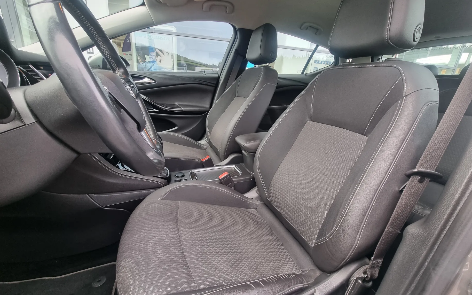 Zunanja slika - Opel Astra - 1.4 Turbo 150HP - SLOVENSKI - 2. LASTNIK - 25