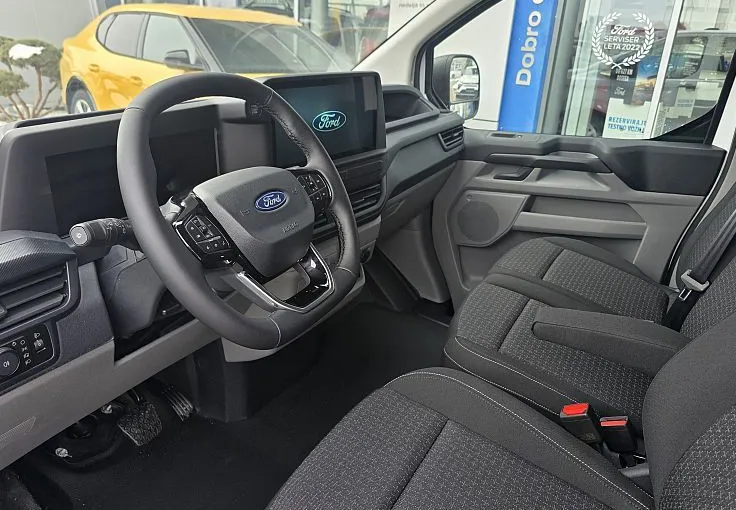 Zunanja slika - Ford E-Transit Custom - Transit Custom TREND 8+1   2.0 170 KM - A8 - 8