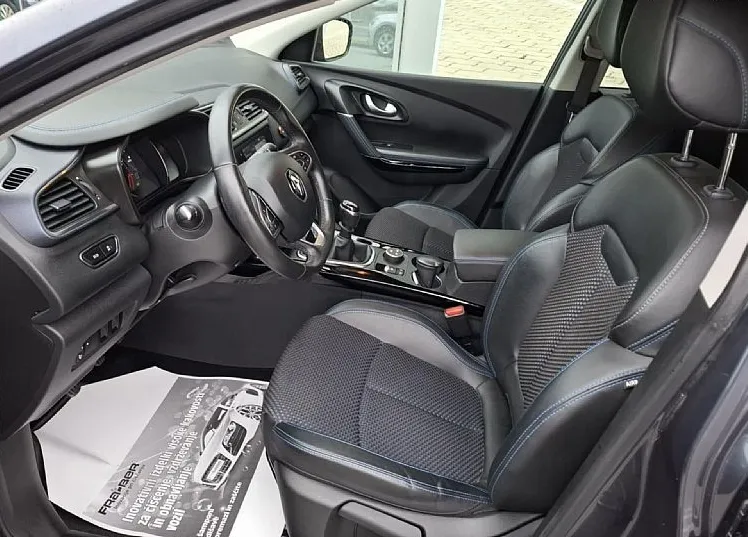 Zunanja slika - Renault Kadjar - LIMITED TCe 140-1.LASTNIK-SLO.POREKLO-ODLIČEN - 6