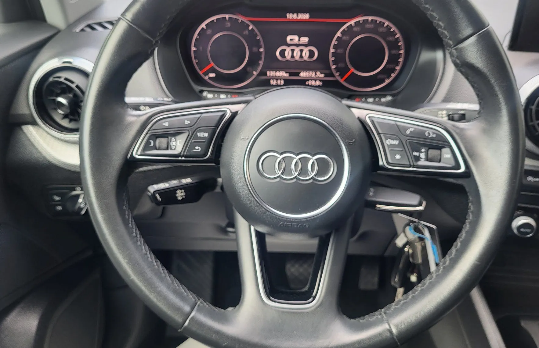 Zunanja slika - Audi Q2 - 2.0 TDI S-tronic alu-pdc-navi-led-vl.kljuka-usnje - 8