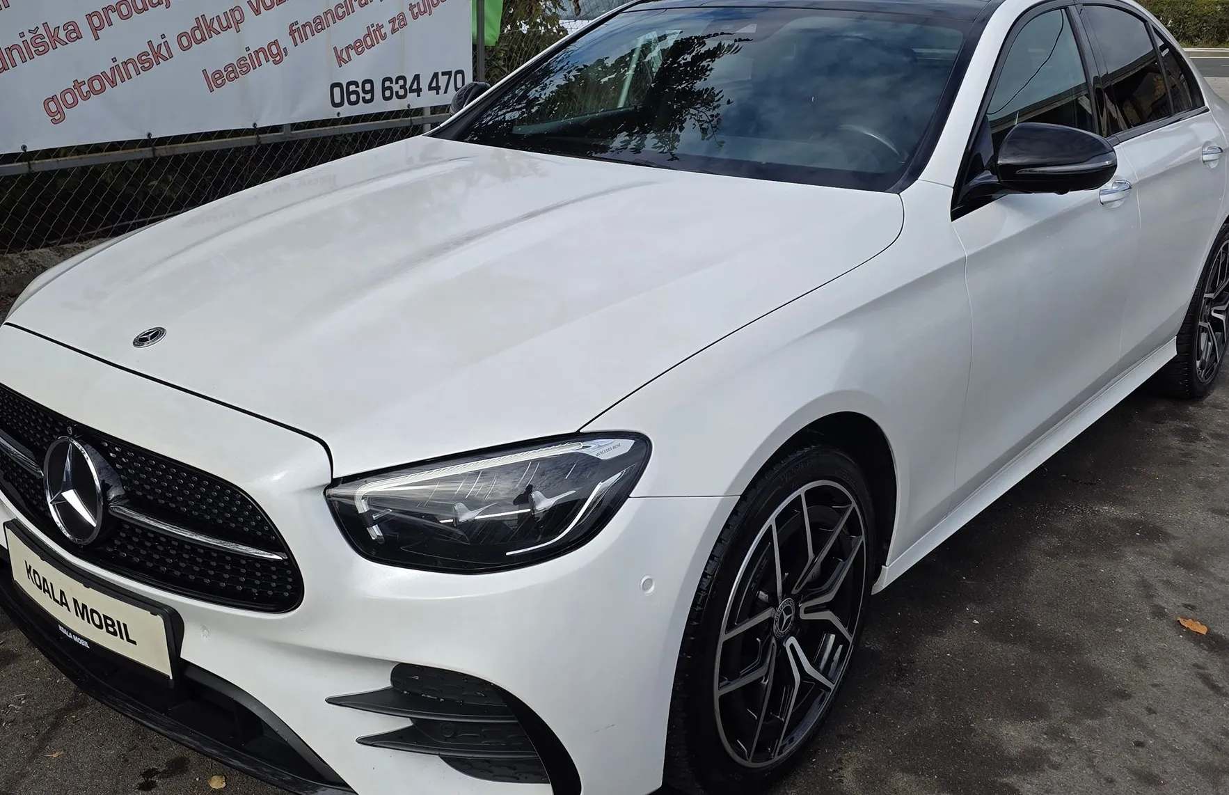 Zunanja slika - Mercedes-Benz E-Razred - E 220 d 4MATIC AMG AVT. LED-VIRTUAL-KAMERA-MEMORY - 8