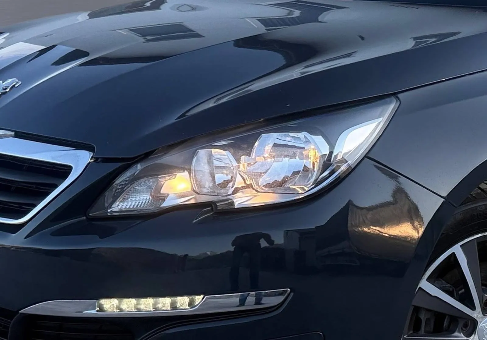 Zunanja slika - Peugeot 308 - 1.2 PureTech 110ks ACCESS... - 6