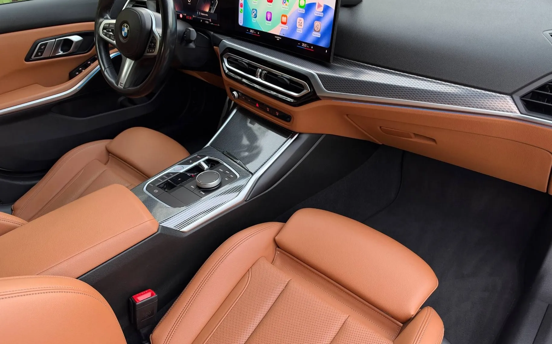 Notranja slika - BMW serija 3: - 318d Avt. M-SPORT|Widescreen|Led|Ambient|19col - 8