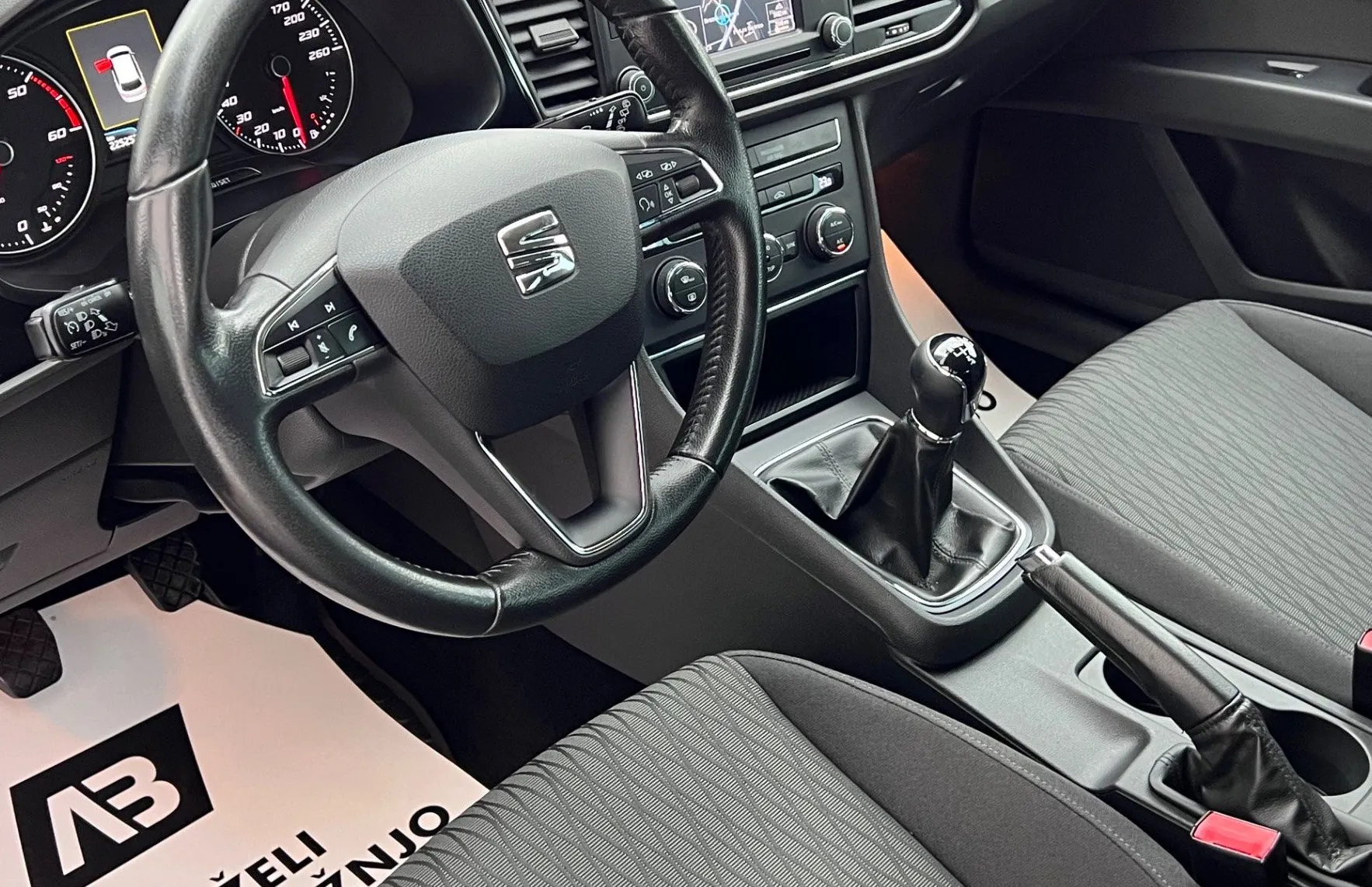 Zunanja slika - Seat Leon - 1.6 TDI+SLO+ALU+NAVI+PDC+LED - 12
