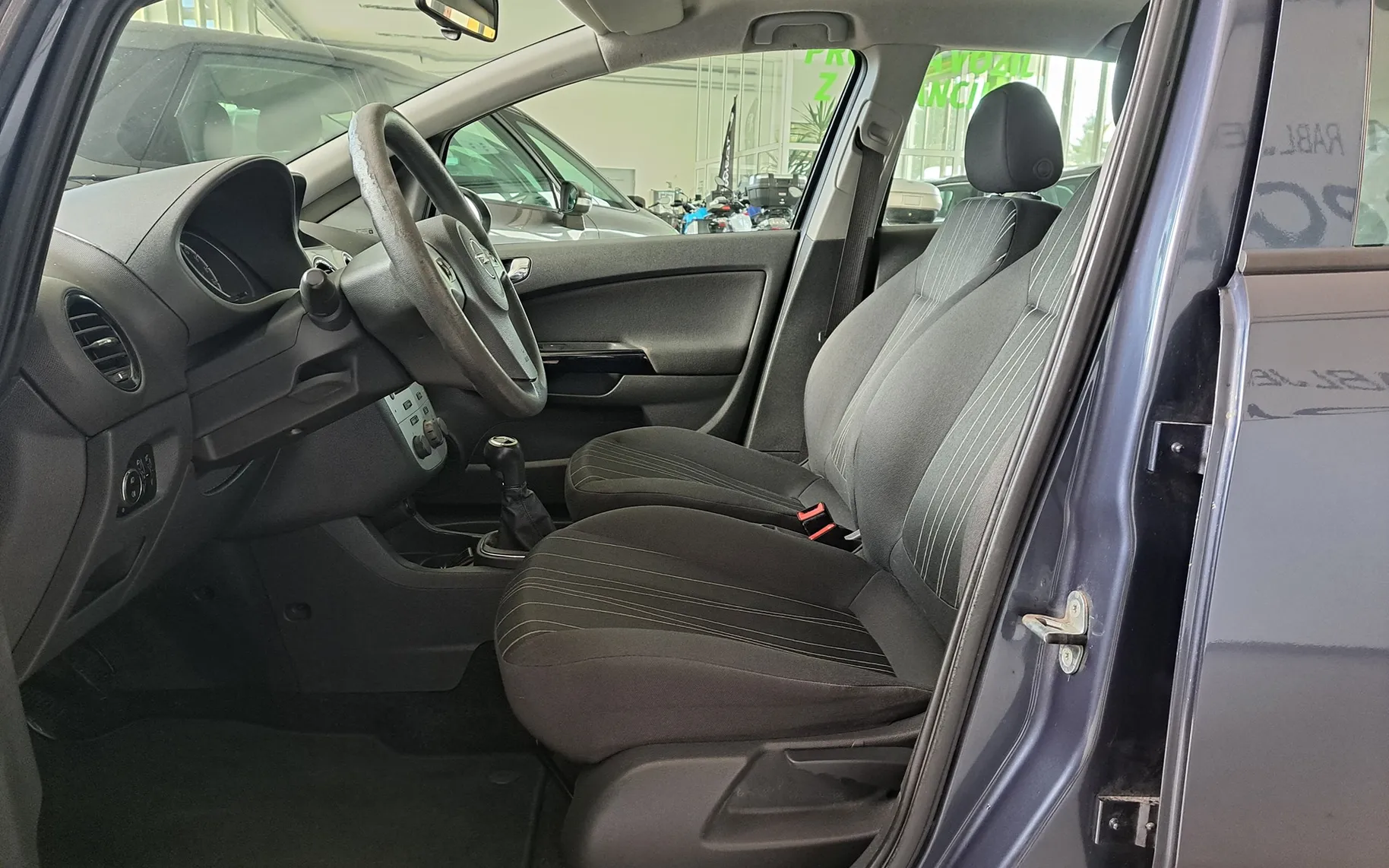 Zunanja slika - Opel Corsa - 1.2-SLOV.POREKLO-1 LETO GARANCIJE-KOT NOVA-5 VRAT - 7