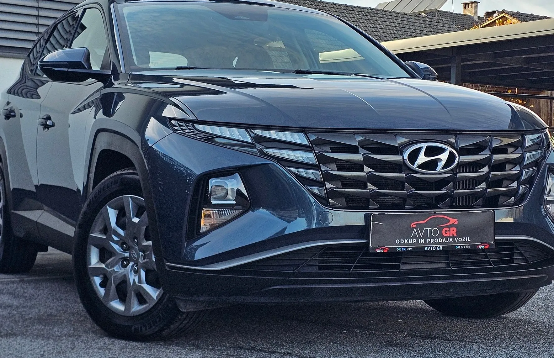 Zunanja slika - Hyundai Tucson - 1.6 T GDI - SLO-1.LAST-ODLIČEN-DARILO STREŠNI KOVČ - 13