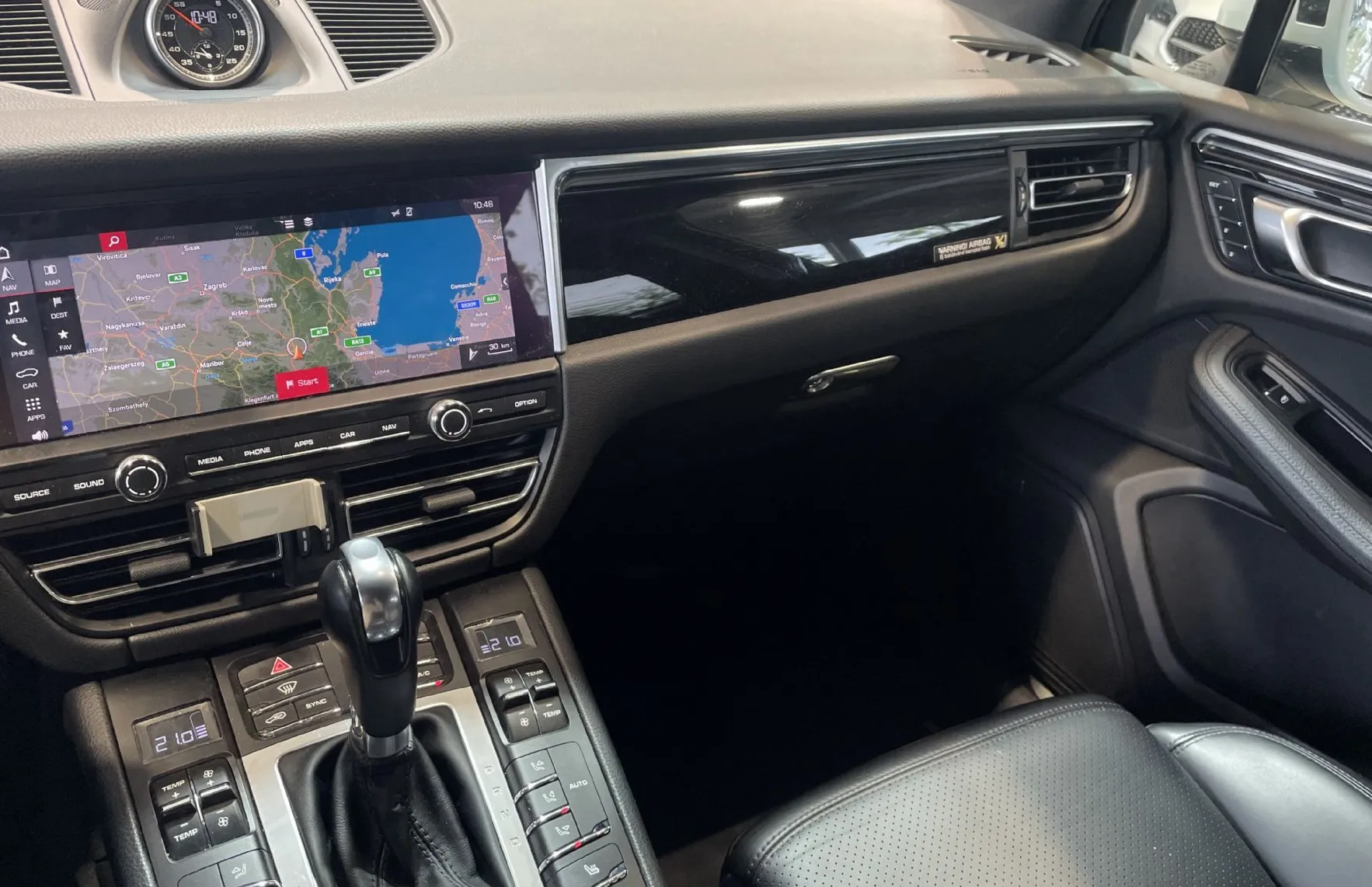 Zunanja slika - Porsche Macan - S-NAVIGACIJA-MEMORY-USNJE-BOSE-RADAR-KAMERA-LED-21 - 10