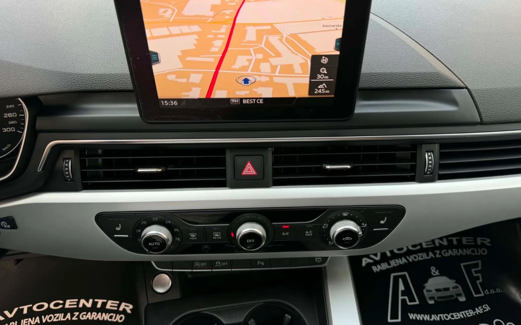 Notranja slika - Audi A4 Avant - 2.0 TDI-AUT-S LINE-BANG OLUFSEN-LIZING ZA TUJCE-.. - 11