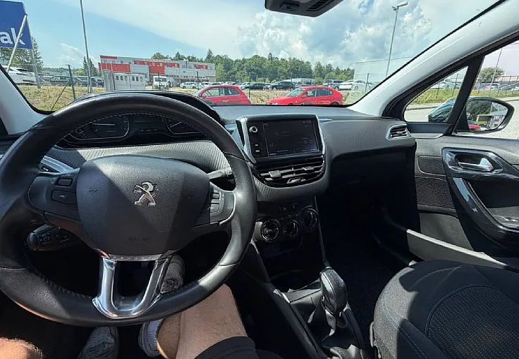 Zunanja slika - Peugeot 208 - 1.2 PureTech 83 S S Allure - 9