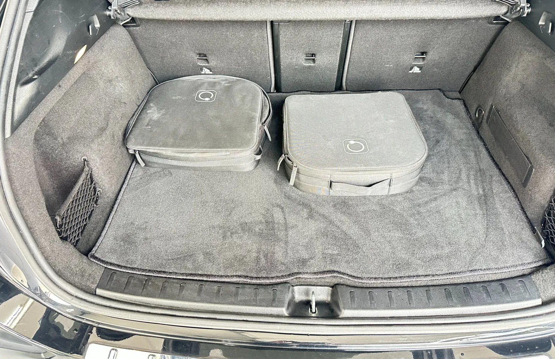 Zunanja slika - Mercedes-Benz EQA - 250 Business.KAMERA.NAVI.USNJE.LED.SAMO 57.590 KM - 8