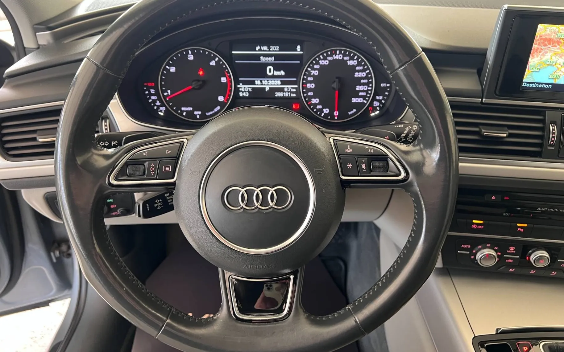 Notranja slika - Audi A6 Avant - 2.0 TDI•Ultra•S tronic•Kamera•BREZ POLOGA•Leanpa - 12
