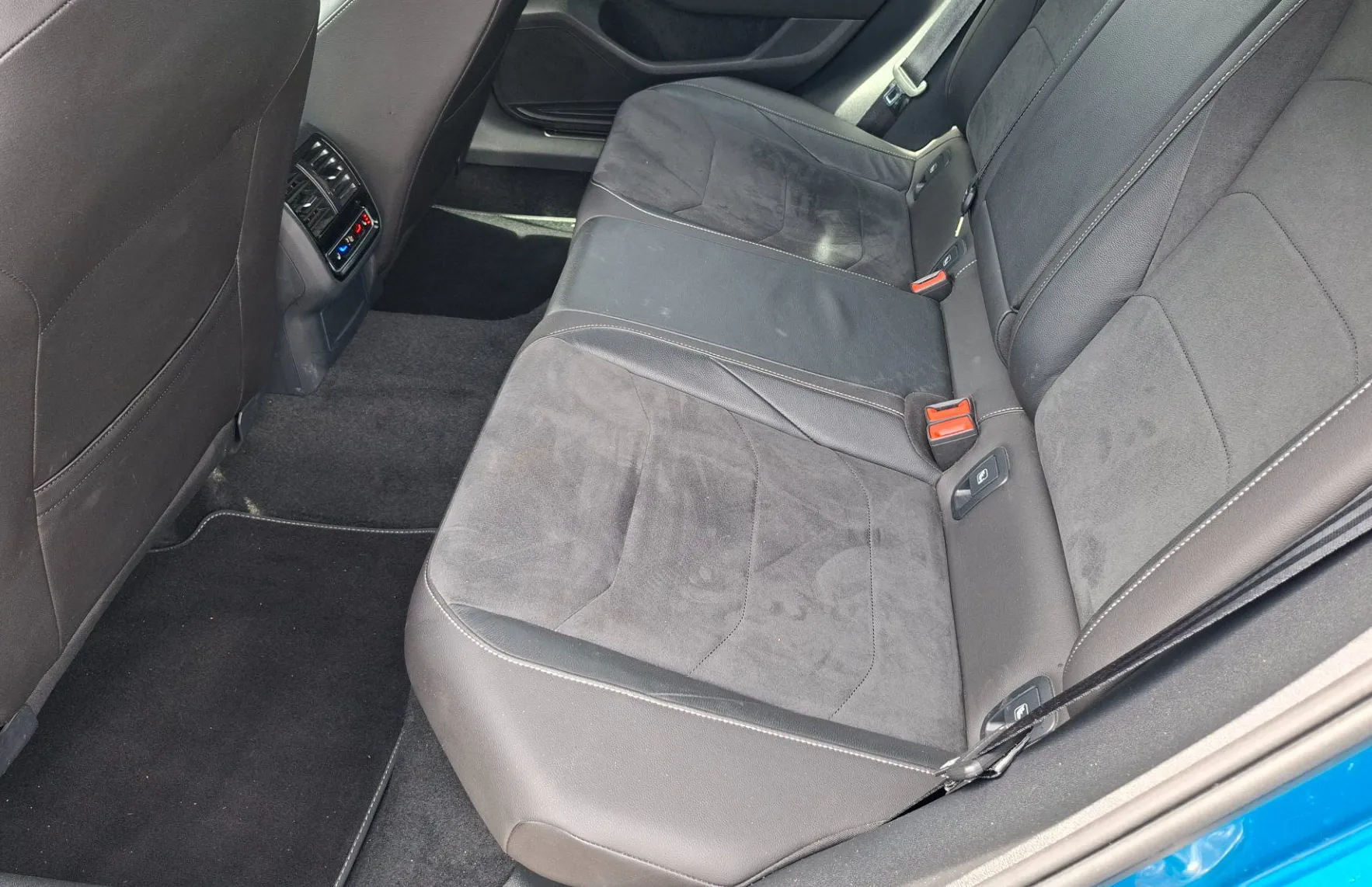 Zunanja slika - Volkswagen Arteon - 2.0 TSI R-Line DSG  Vitrual. radar.1. lastnik SLO - 9