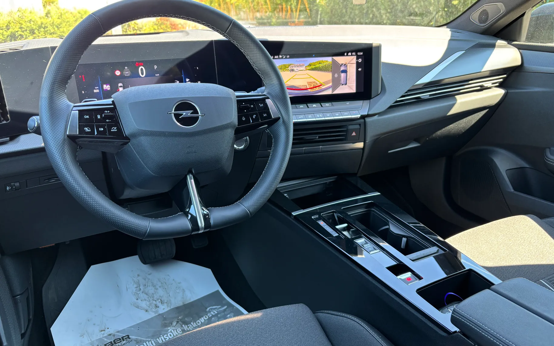 Notranja slika - Opel Astra - 1.5 - 5