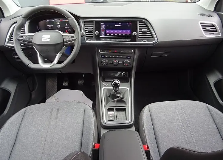 Zunanja slika - Seat Ateca - 1.5 TSI 150 KM STYLE EDITION - VLEČNA KLJUKA - - 12