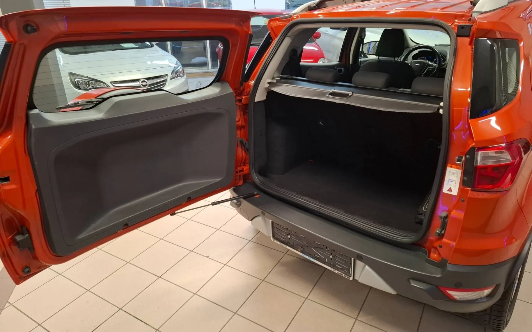 Notranja slika - Ford Ecosport - 1.0 EcoBoost Titanium-LED-TEMPOMAT-AVT. KLIMA-AL - 7