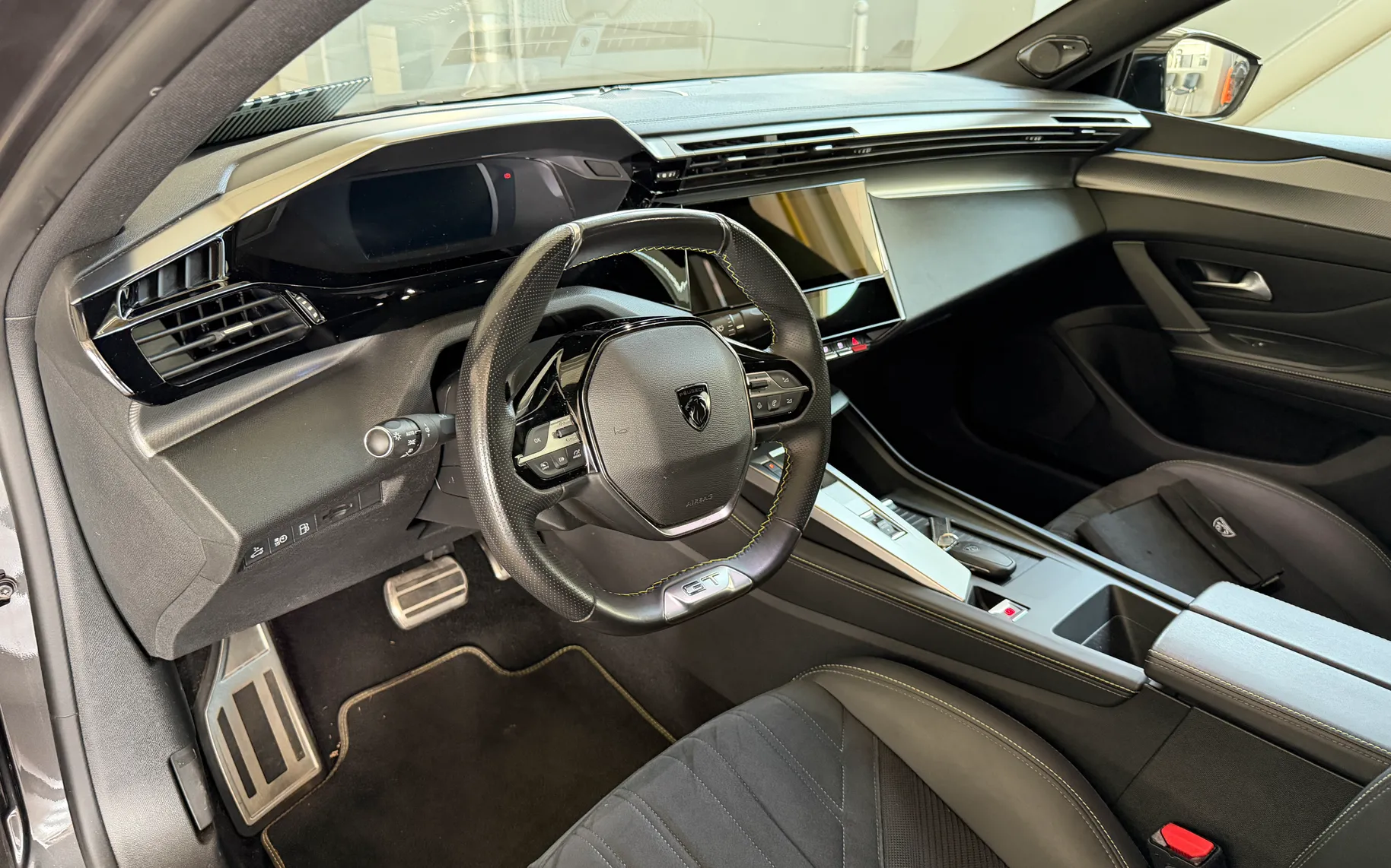 Notranja slika - Peugeot 408 - Peugeot - 22