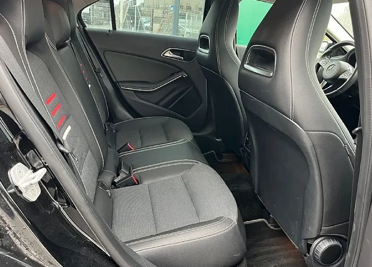 Zunanja slika - Mercedes-Benz A-Razred - A 180 d AMG Line - 8