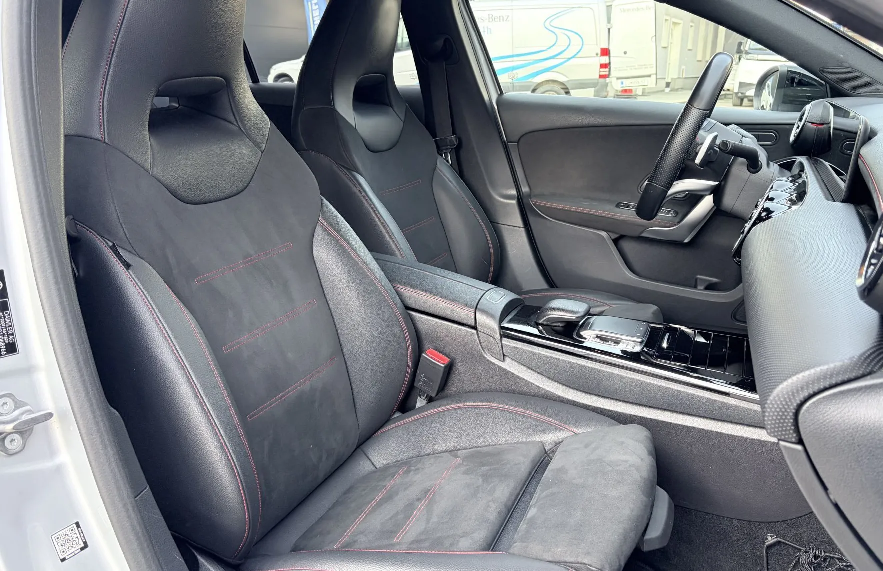 Zunanja slika - Mercedes-Benz A-Razred - A 180d AMG Line Avt. - 7