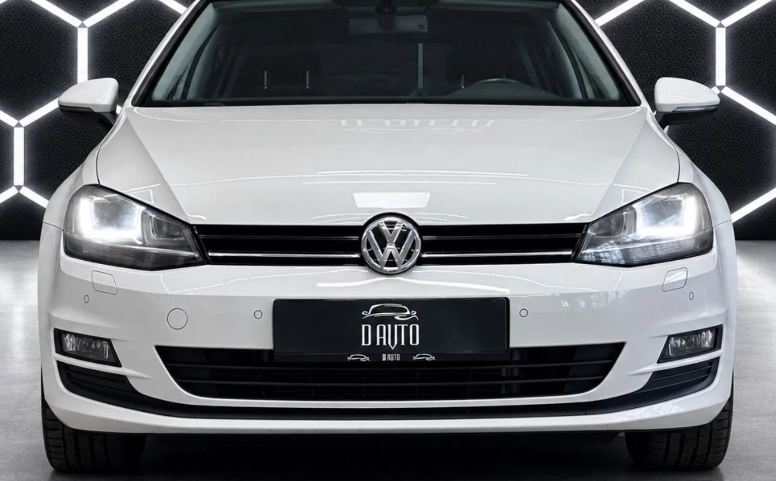 Zunanja slika - VW Golf - 4MOTION 2.0 TDI CUP+ LED+NAVI+KLJUKA+PDC - 2