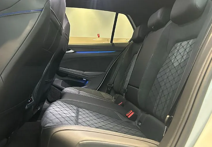 Zunanja slika - Volkswagen Golf - 4JOY 1.5 eTSI  DSG - ZALOGA - IQ.LIGHT - - 10