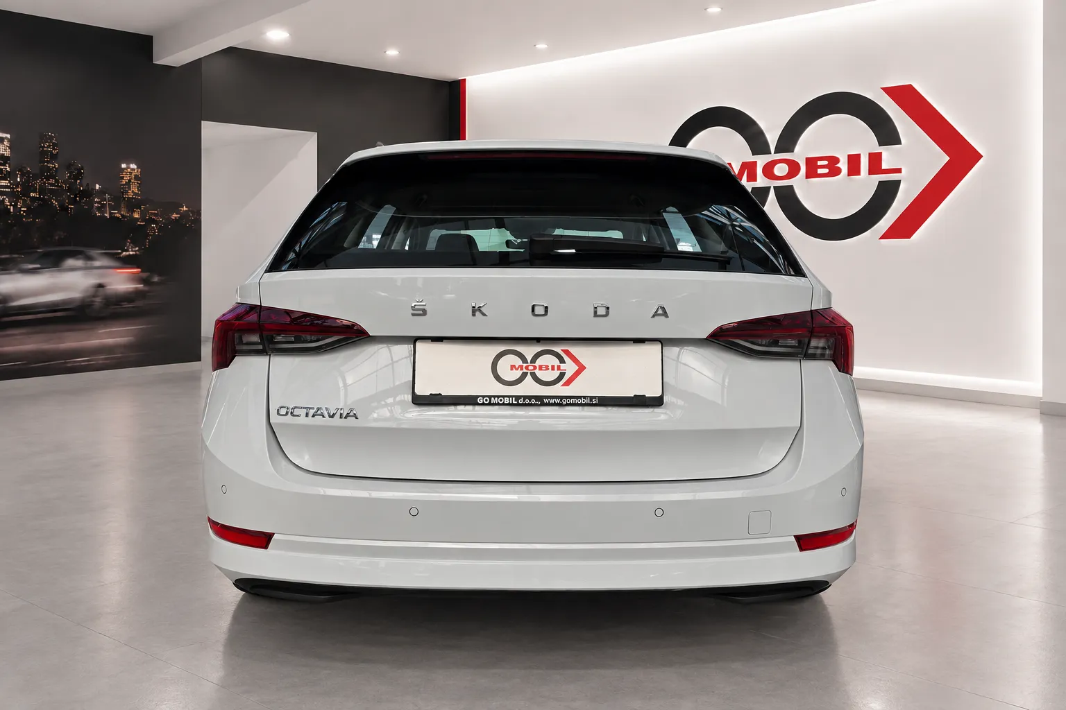 Zunanja slika - Škoda Octavia - Combi 2.0 TDI Style DSG - Matrix.DCC.HUD.Canton .. - 6